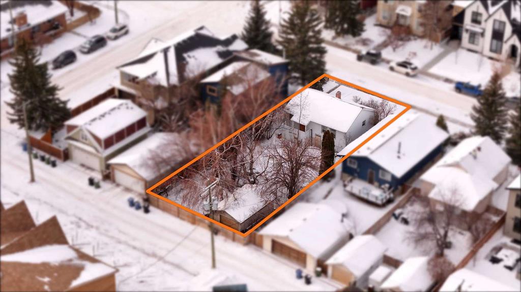 Fourth View of 2032 27 Street SW, Killarney/Glengarry, Calgary, Alberta, T3E 2E7