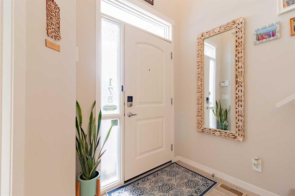 Fifth View of 178 Livingston Avenue NE, Livingston, Calgary, Alberta, T3P 0V9