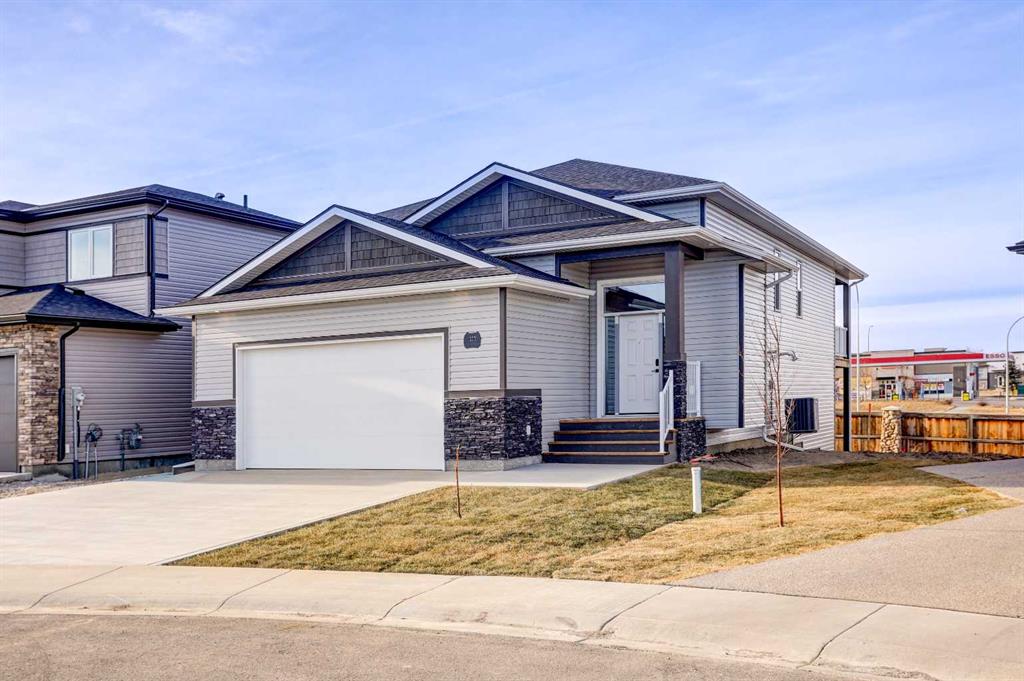 Third View of 413 Rivergrove Chase W, Riverstone, Lethbridge, Alberta, T1K 8E9