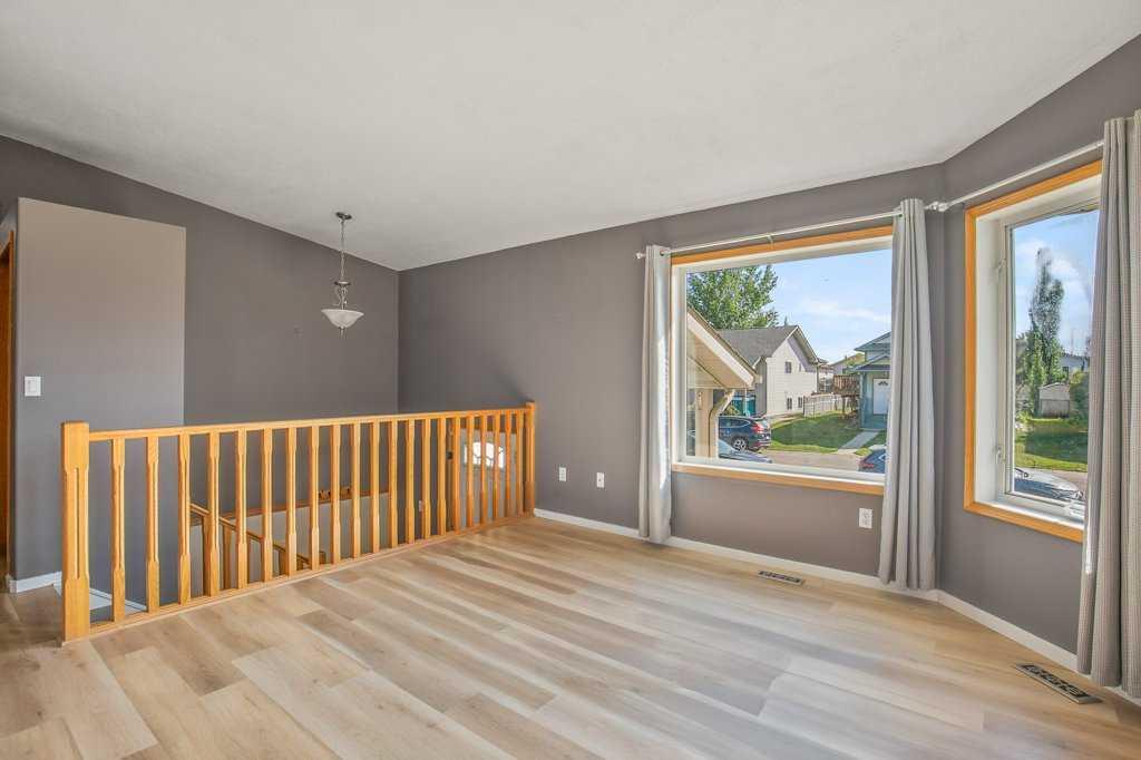 Fifth View of 52 Harper Drive , Hewlett Park, Sylvan Lake, Alberta, T4S 1X7