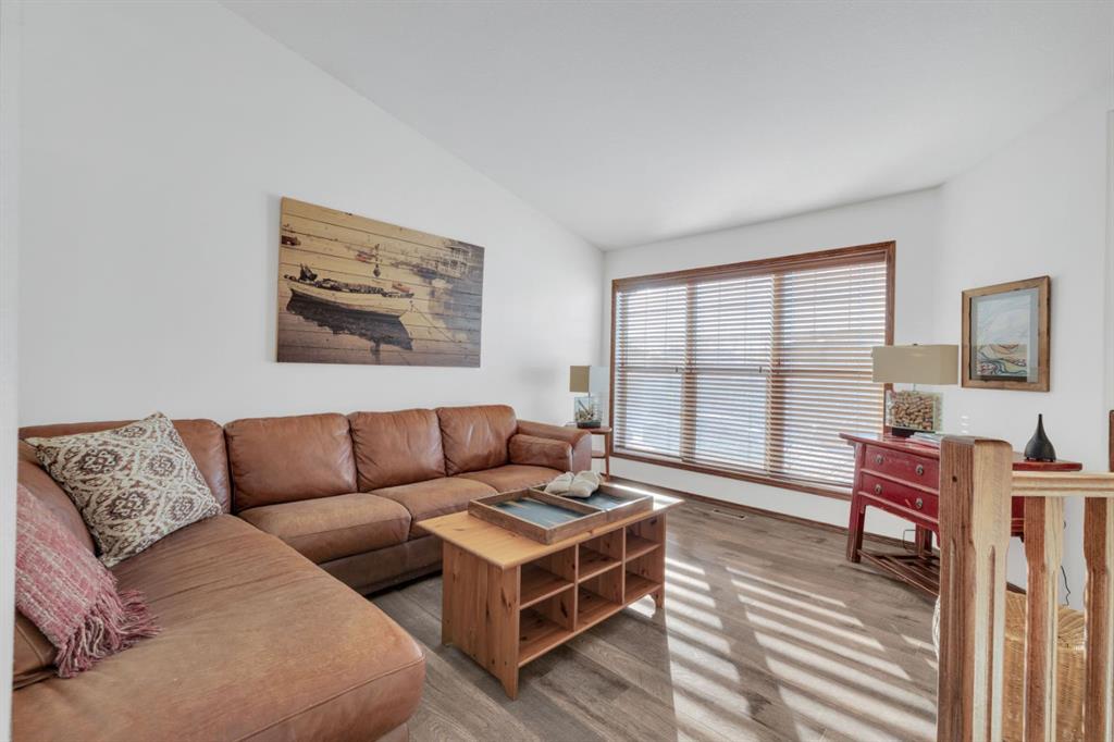 Fourth View of 10 Wilkinson Circle , Willow Springs, Sylvan Lake, Alberta, T4S 2N7