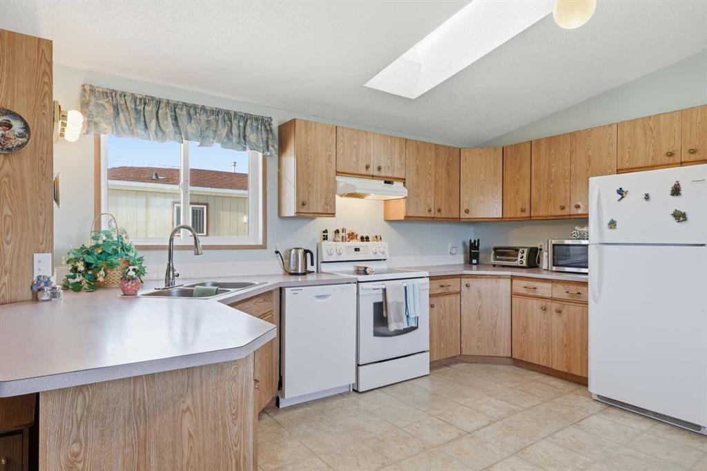 1, 900 Ross Street , A2276345, Alberta,