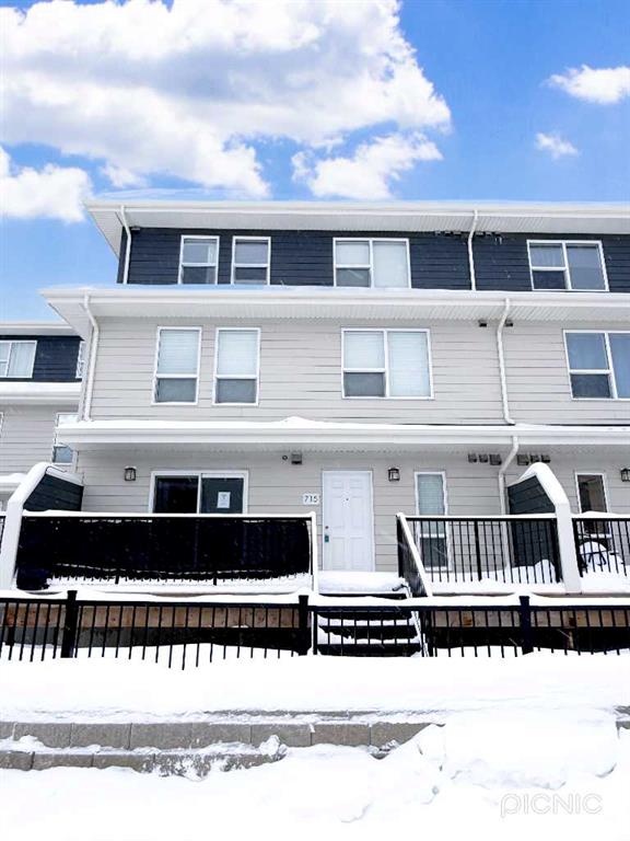 715, 201 Abasand Drive , A2276353, Alberta,