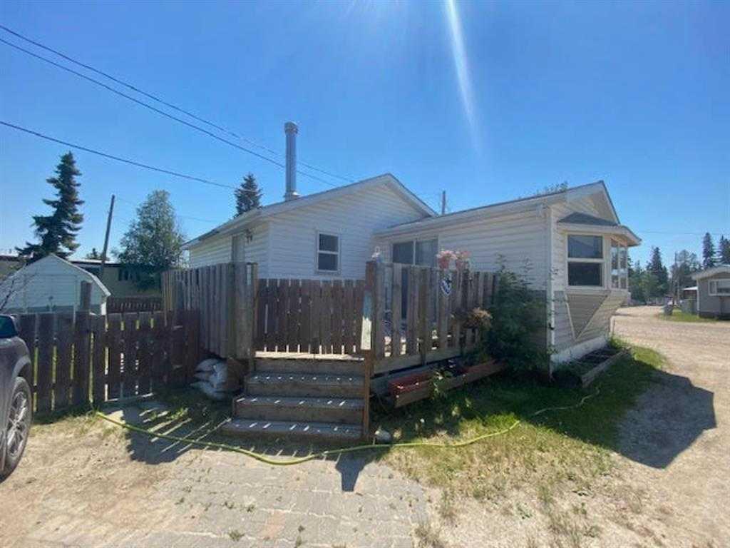 15, 810 56 Street , A2276386, Alberta,