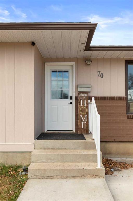 Fourth View of 70 Colter Crescent NW, Northwest Crescent Heights, Medicine Hat, Alberta, T1A7B2