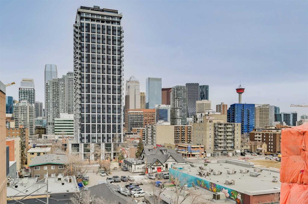 Second View of 810, 519 17 Avenue SW, Cliff Bungalow, Calgary, Alberta, T2S 0A9