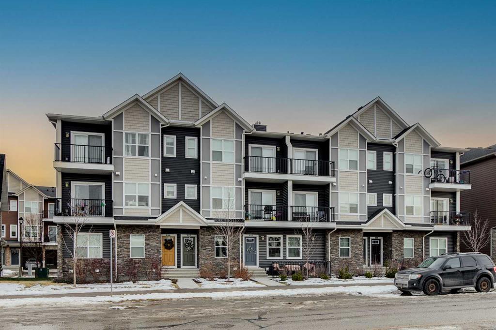 Second View of 811, 250 Fireside View , Fireside, Cochrane, Alberta, T4C2M2