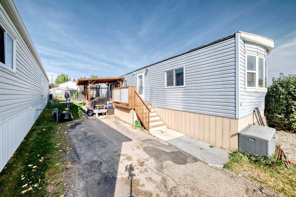 Second View of 724, 1101 84 Street NE, Abbeydale, Calgary, Alberta, T2A 7X2