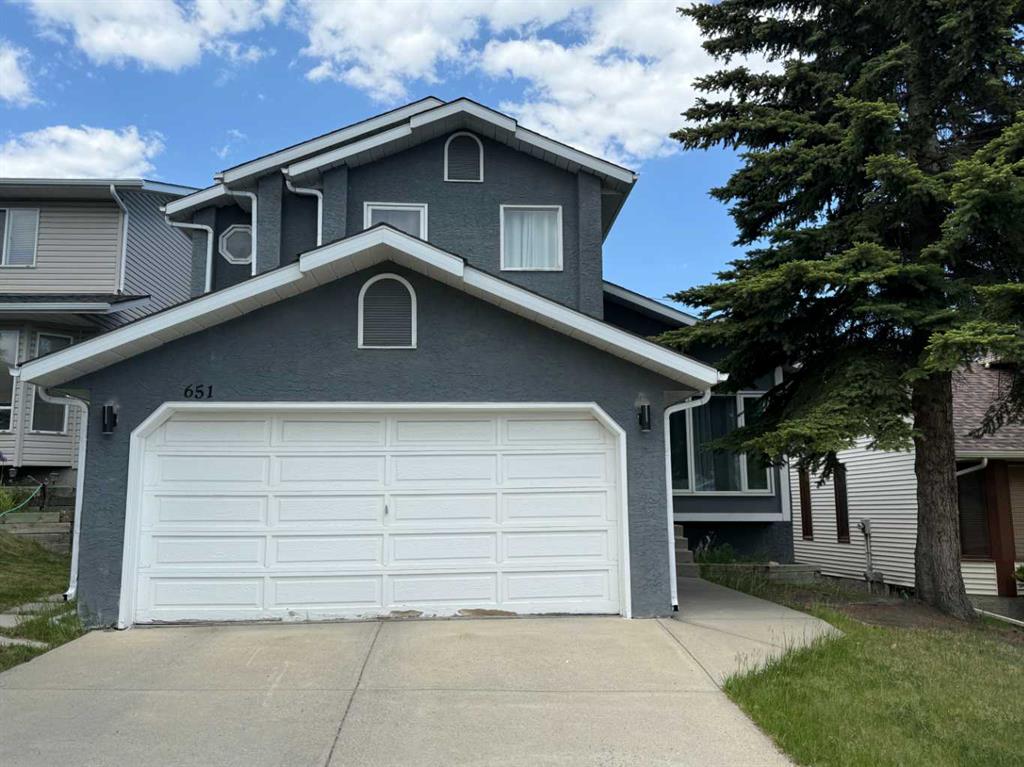Third View of 651 Macewan Drive NW, MacEwan Glen, Calgary, Alberta, T3K 3R1