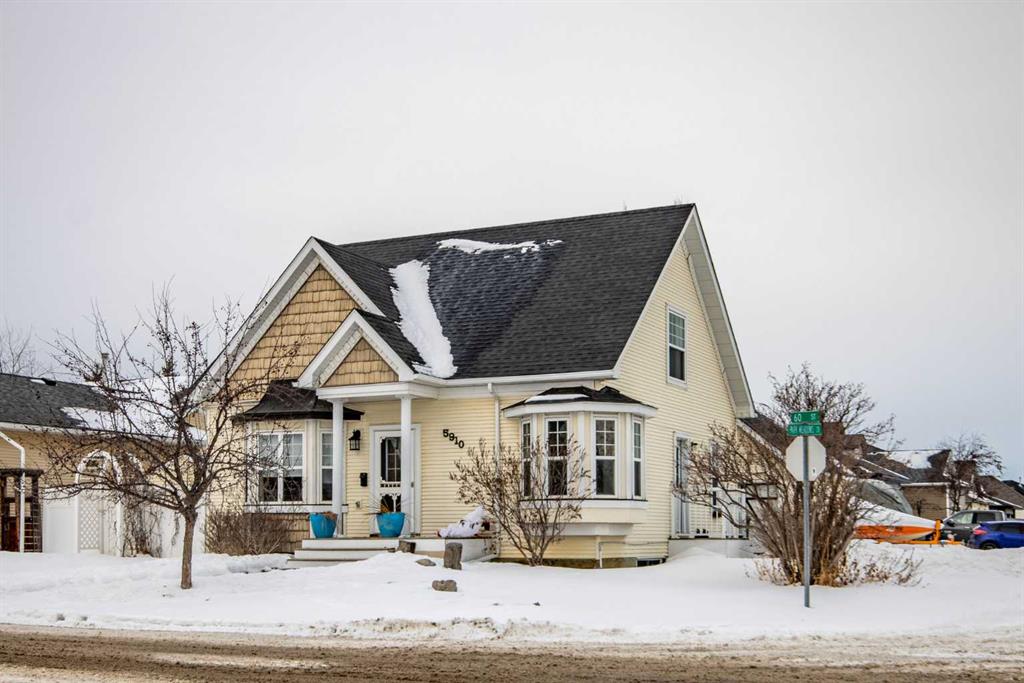 Second View of 5910 60 Street , NONE, Olds, Alberta, T4H 1Y2