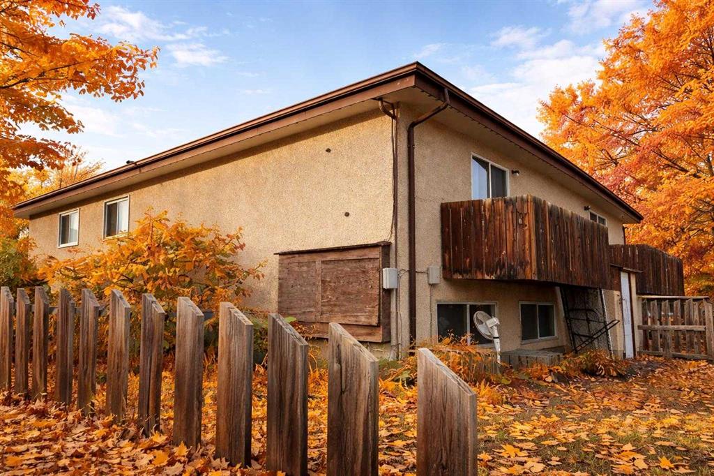 Fourth View of 1917 23rd Street N, Park Meadows, Lethbridge, Alberta, T1H4K3