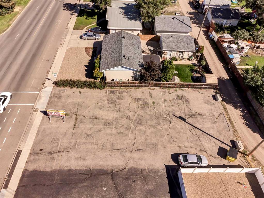 Fourth View of 587 12 Street NW, Northwest Crescent Heights, Medicine Hat, Alberta, T1A6R3