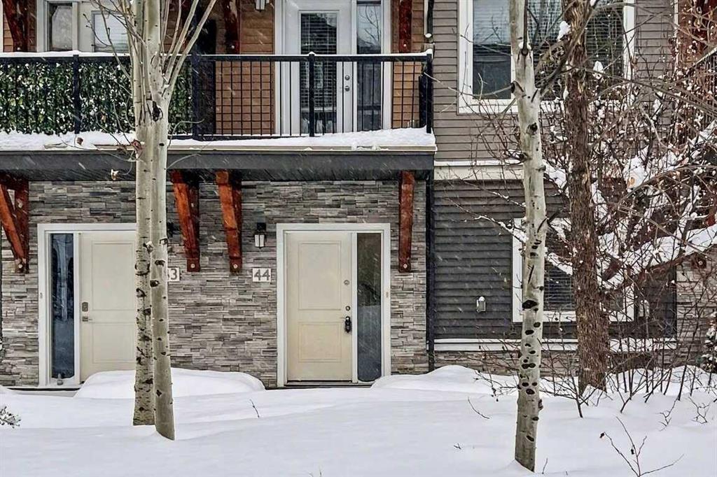 Fourth View of 44, 141 Fontaine Crescent , Downtown, Fort McMurray, Alberta, T9H 0C9