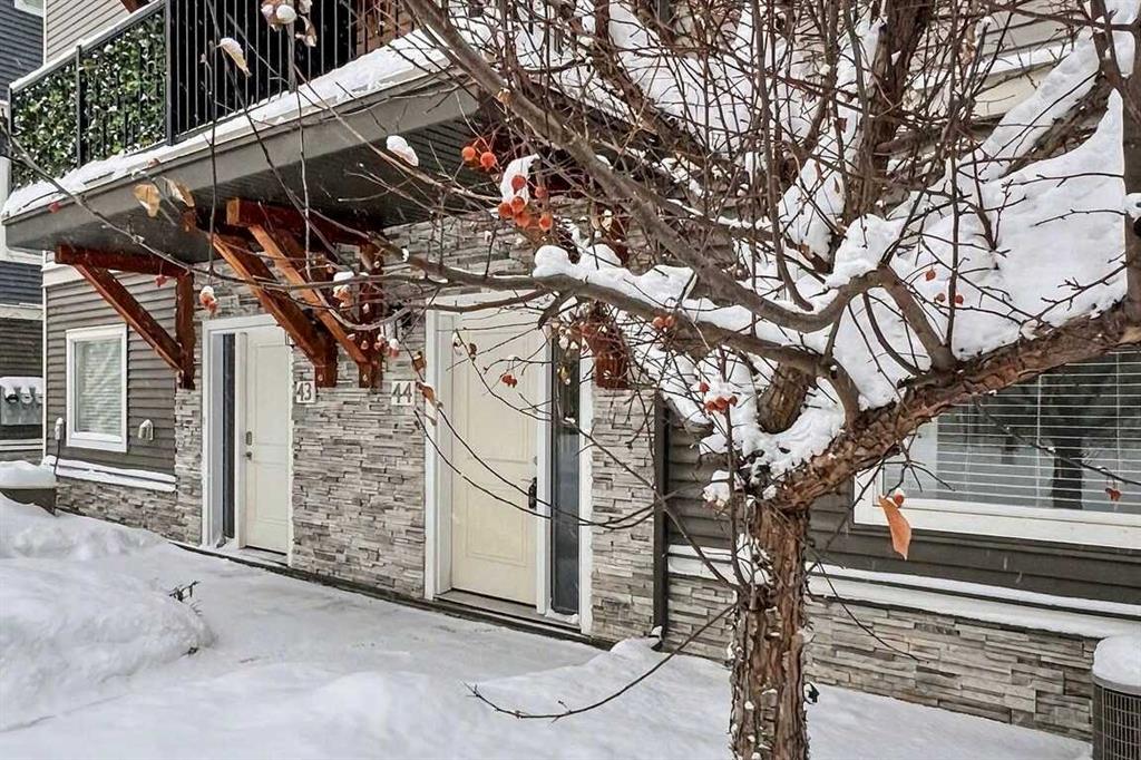 Fifth View of 44, 141 Fontaine Crescent , Downtown, Fort McMurray, Alberta, T9H 0C9