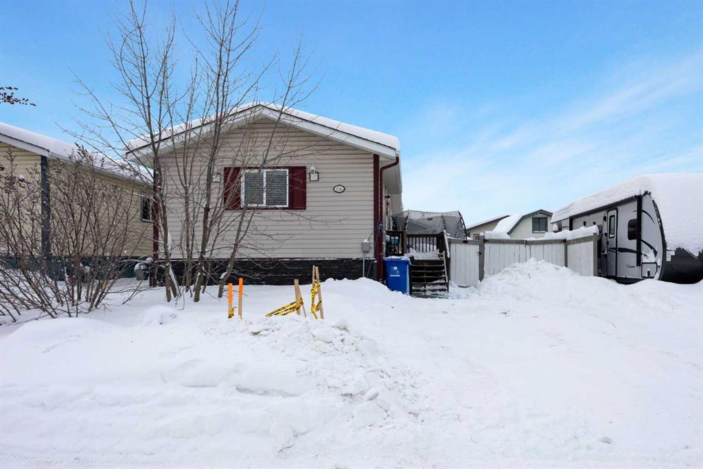 156 McKinlay Crescent , A2276737, Alberta,