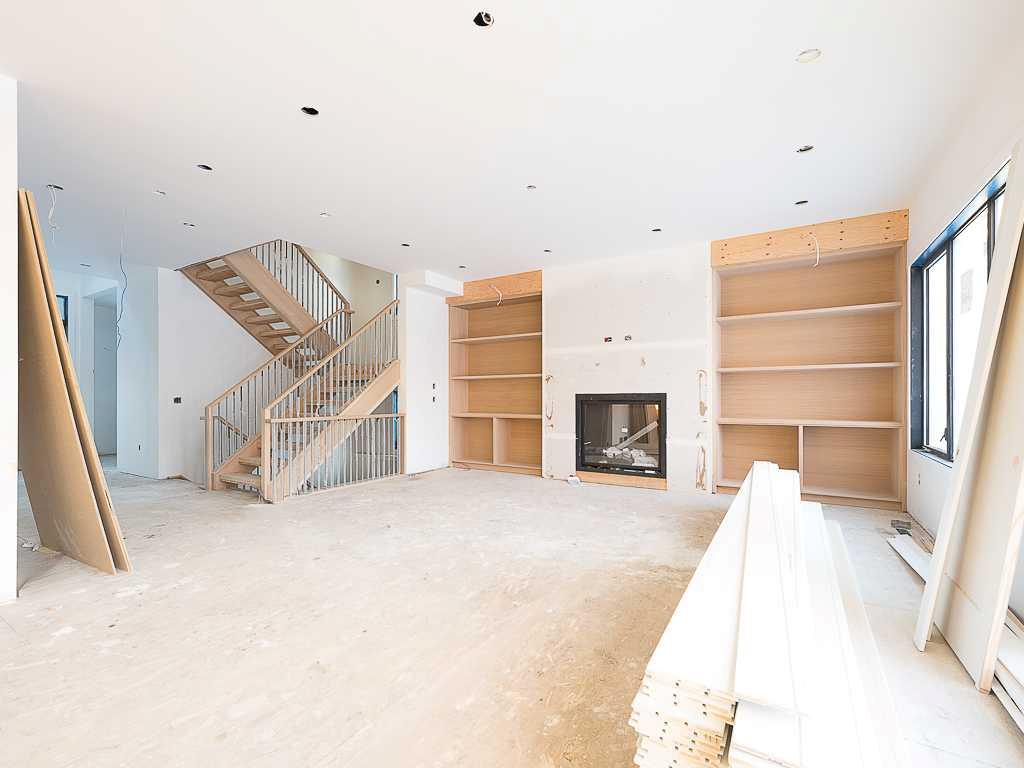 Fifth View of 15 42 Street SW, Wildwood, Calgary, Alberta, T3C 1Y2