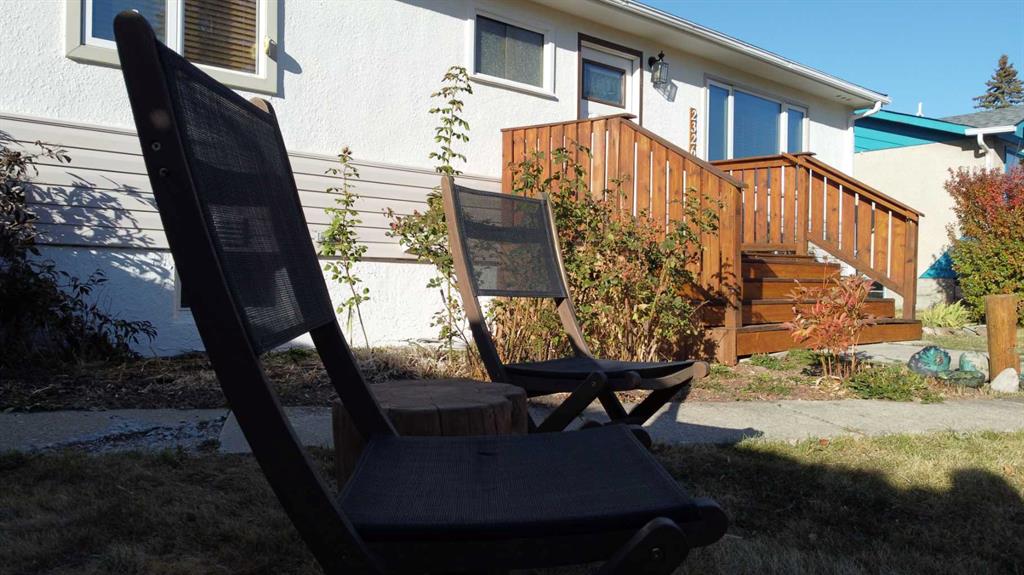 Fourth View of 2326 19 Avenue , NONE, Bowden, Alberta, T0M0K0