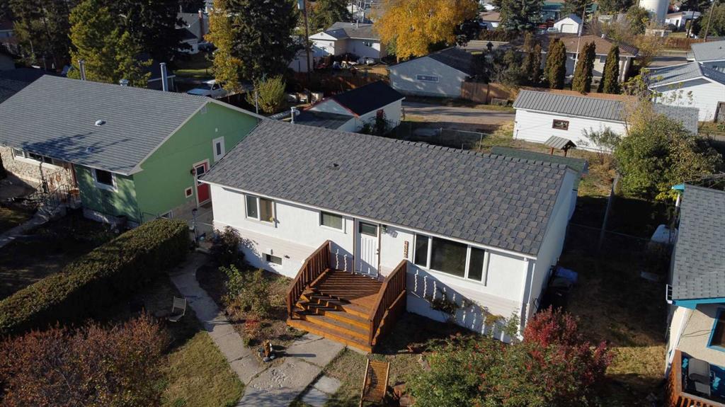 Fifth View of 2326 19 Avenue , NONE, Bowden, Alberta, T0M0K0