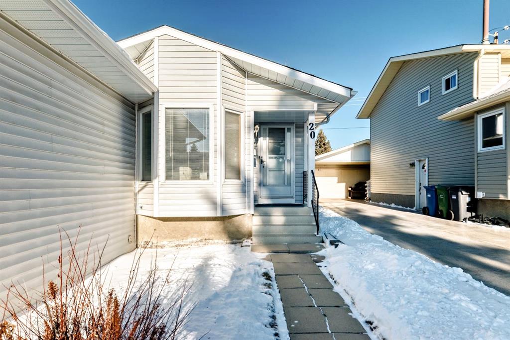 Third View of 20 Cedardale Hill SW, Cedarbrae, Calgary, Alberta, T2W5J1