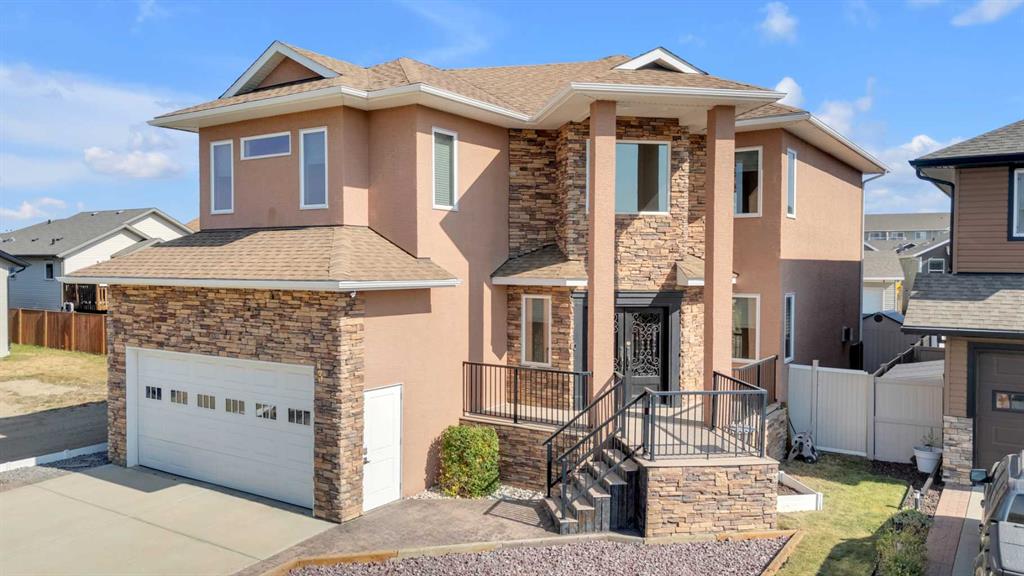 3 Trump Place , A2276915, Alberta,