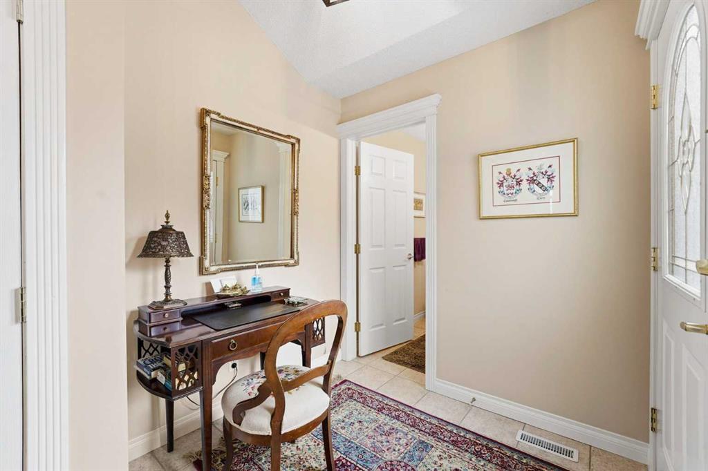 Fifth View of 39 Varsity Estates Park NW, Varsity, Calgary, Alberta, T3A6A4