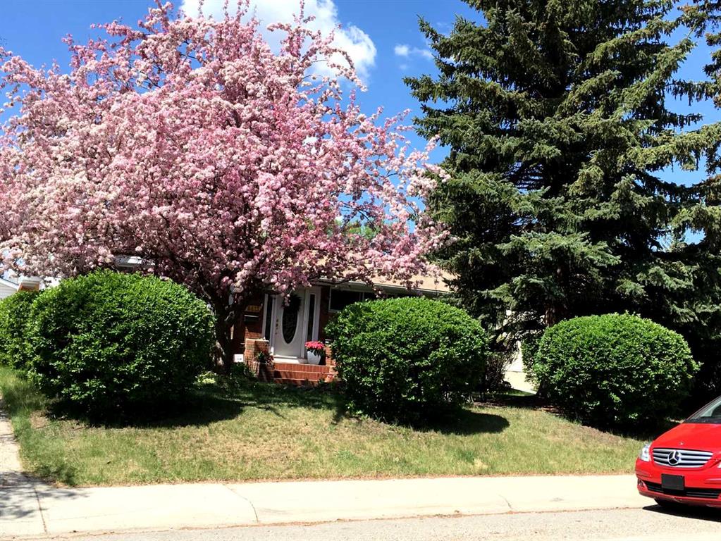 Fifth View of 6415 Lombardy Crescent SW, North Glenmore Park, Calgary, Alberta, T3E 5R3