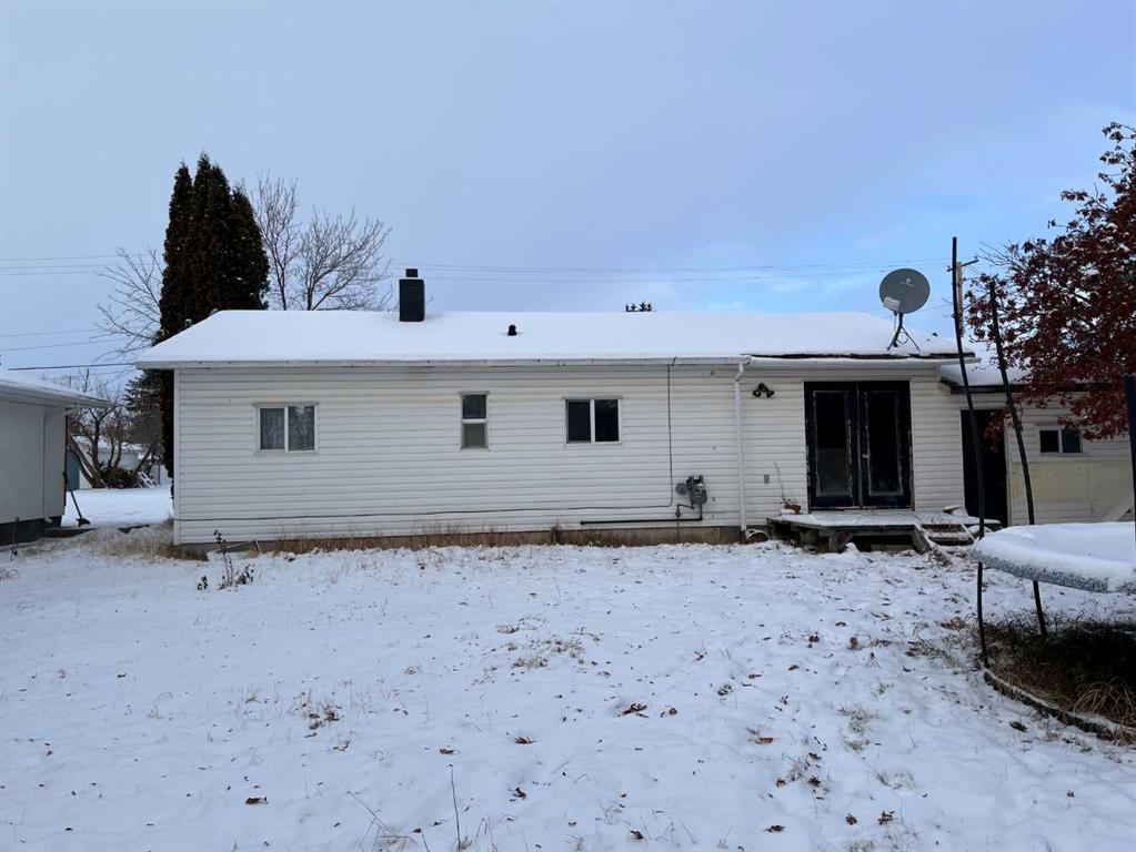 Fifth View of 207 1st Street W, NONE, Neilburg, Saskatchewan, S0M 2C0