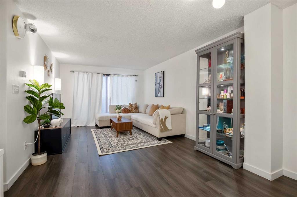 Fourth View of 301, 523 15 Avenue SW, Beltline, Calgary, Alberta, T2R0R3