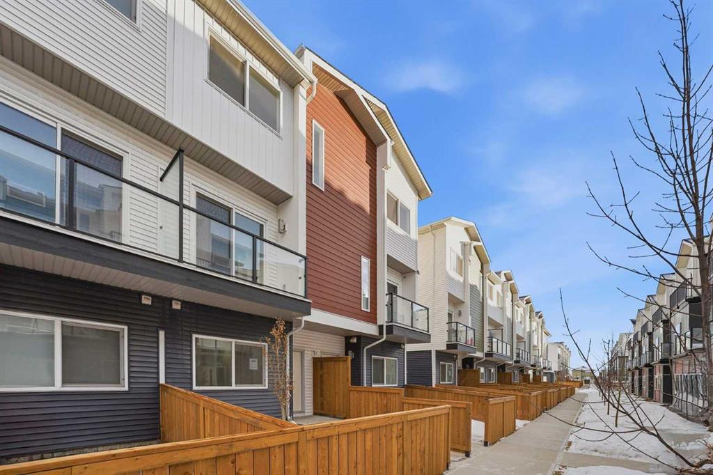 628 Red Sky Villas NE, A2277091, Alberta,