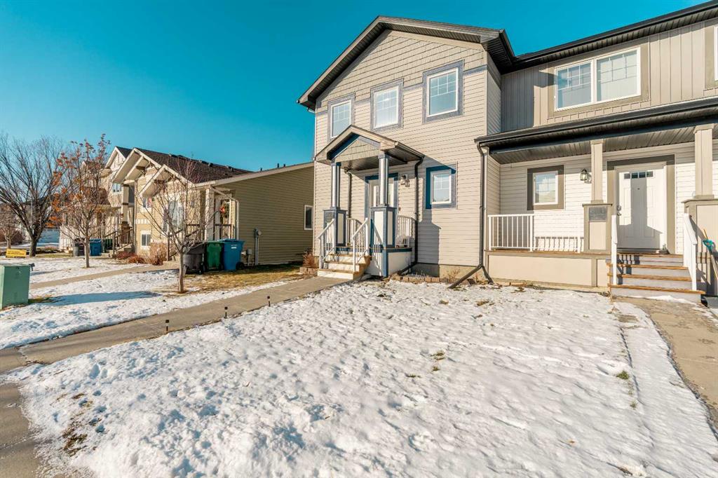Fourth View of 843 Silkstone Close W, Copperwood, Lethbridge, Alberta, T1J 5C6