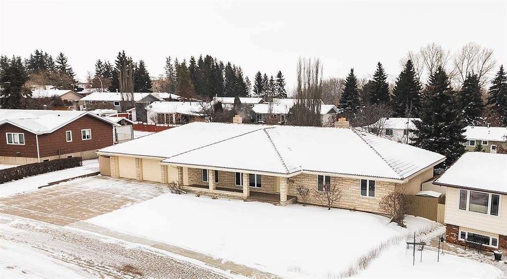 MLS® listing #107652900 for sale located at 5235 38 Street Crescent 