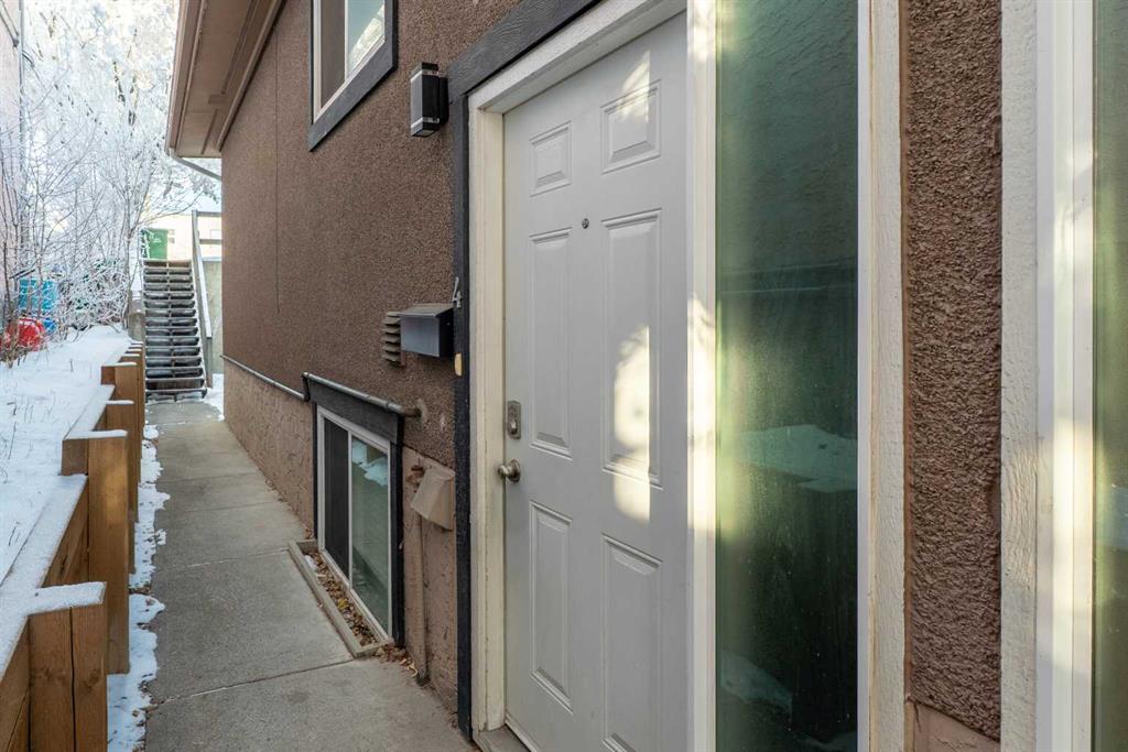 Fourth View of 4, 2036 27 Avenue SW, South Calgary, Calgary, Alberta, T2T 1H5