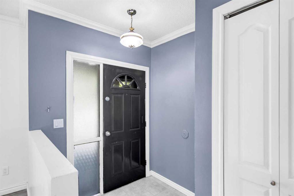 Fourth View of 79 Oak Street , Oriole Park, Red Deer, Alberta, T4P 1R9