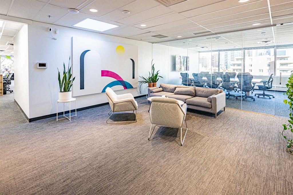 Fourth View of 255 17 Avenue SW, Mission, Calgary, Alberta, T2S0A4