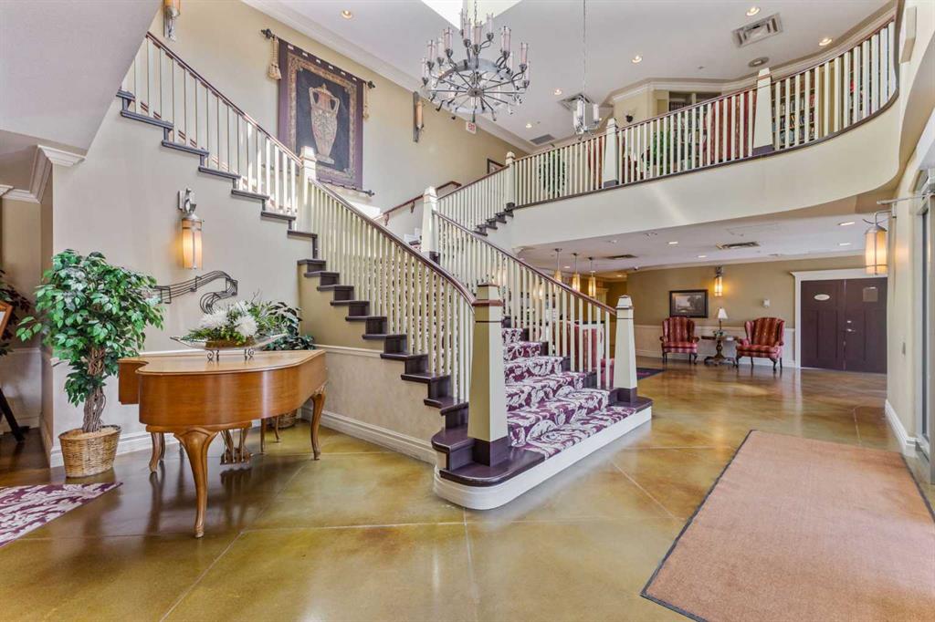 Fourth View of 409, 1718 14 Avenue NW, Hounsfield Heights/Briar Hill, Calgary, Alberta, T2N 4Y7