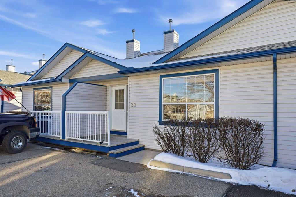 21, 33 Stonegate Drive NW, A2277252, Alberta,