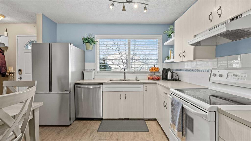 Fifth View of 92, 6100 4 Avenue NE, Marlborough Park, Calgary, Alberta, T2A5Z8