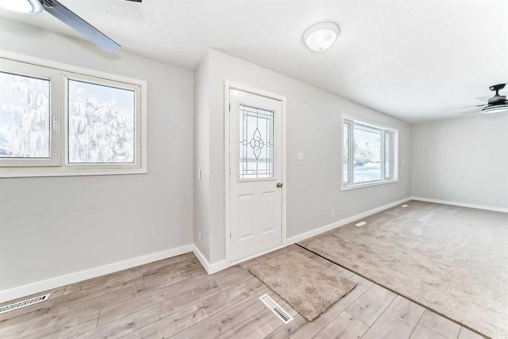 Fifth View of 5309 43 Street , NONE, Olds, Alberta, T4H 1B6