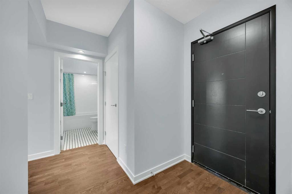 Fifth View of 1104, 930 6 Avenue SW, Downtown Commercial Core, Calgary, Alberta, T2P 1J3