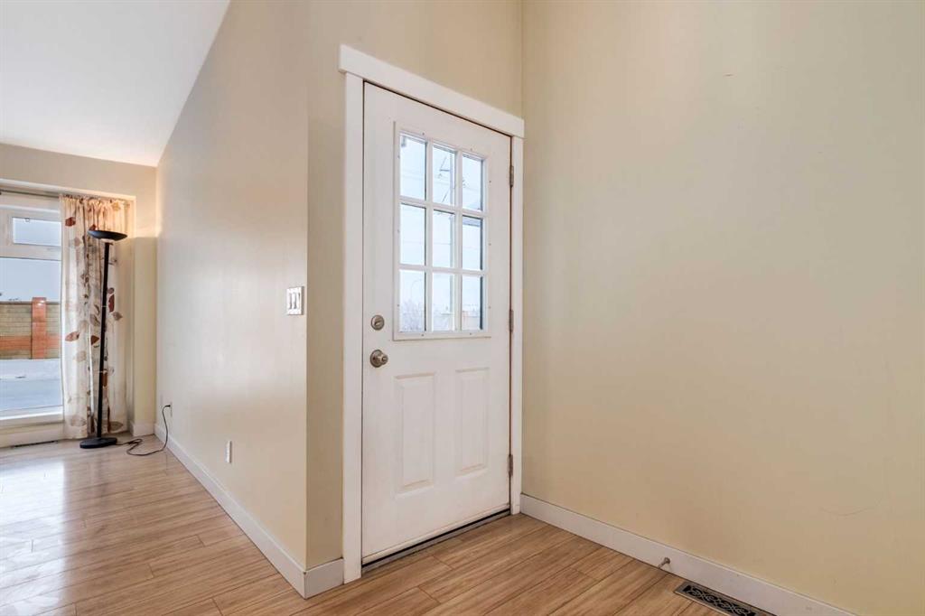 Fourth View of 176 Riverbirch Road SE, Riverbend, Calgary, Alberta, T2C 3N2