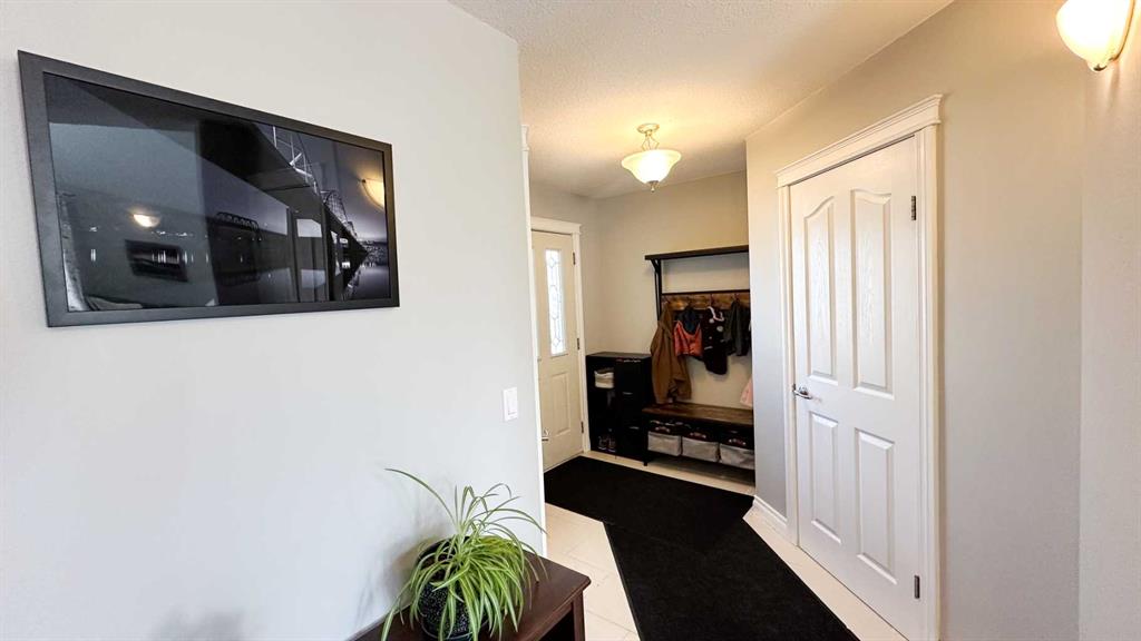 Fourth View of 211 11 Avenue NE, NONE, Sundre, Alberta, T0M1X0