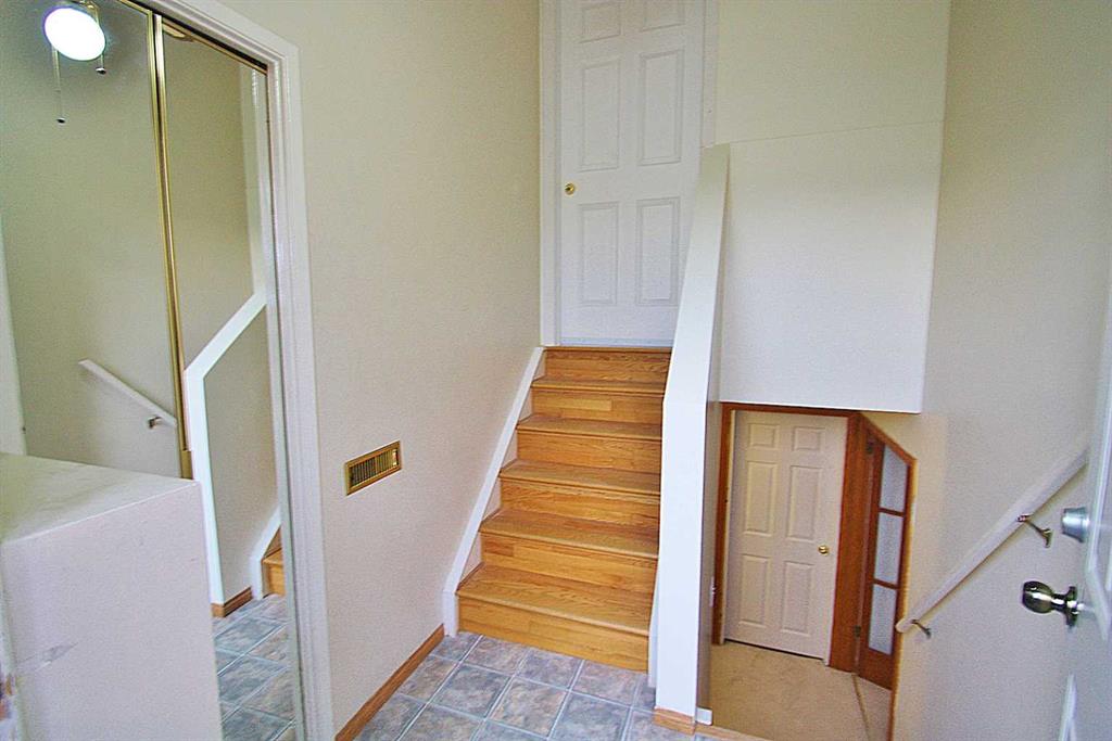 Fourth View of 203 Falwood Way NE, Falconridge, Calgary, Alberta, T3J 1A9