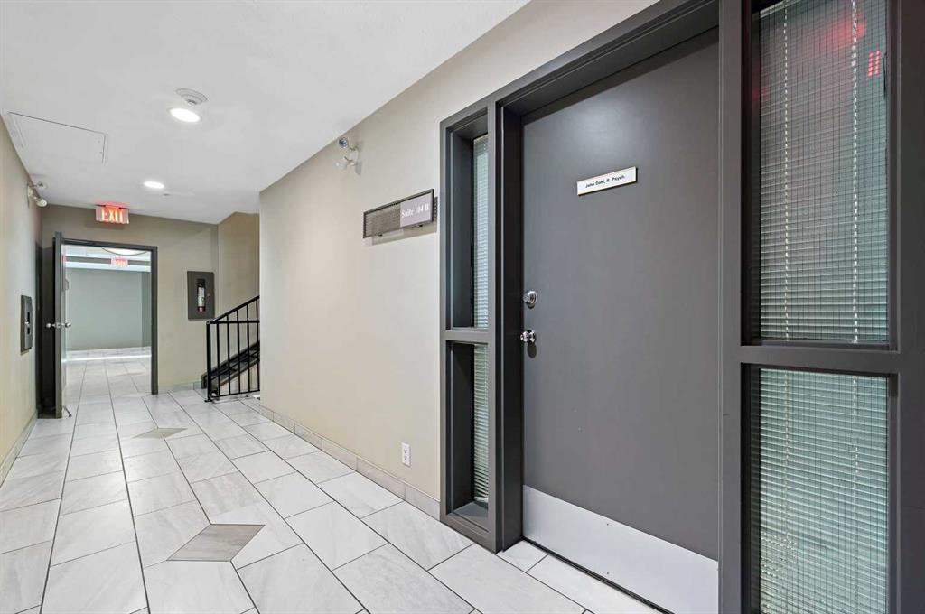 Fourth View of 104, 138 18 Avenue SE, Mission, Calgary, Alberta, T2G 5P9