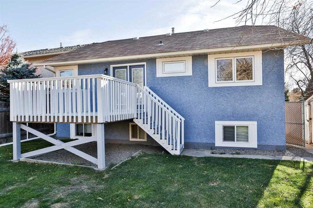 Fourth View of 11 Wildwood Crescent W, Ridgewood, Lethbridge, Alberta, T1K 6E1
