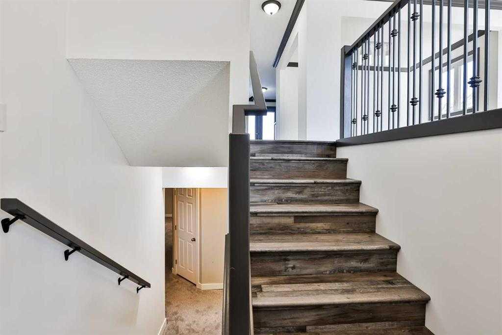 Fifth View of 11 Wildwood Crescent W, Ridgewood, Lethbridge, Alberta, T1K 6E1