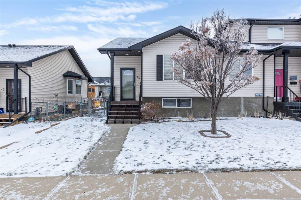 Third View of 69 Hudson Way NE, Northeast Crescent Heights, Medicine Hat, Alberta, T1C 1Z6