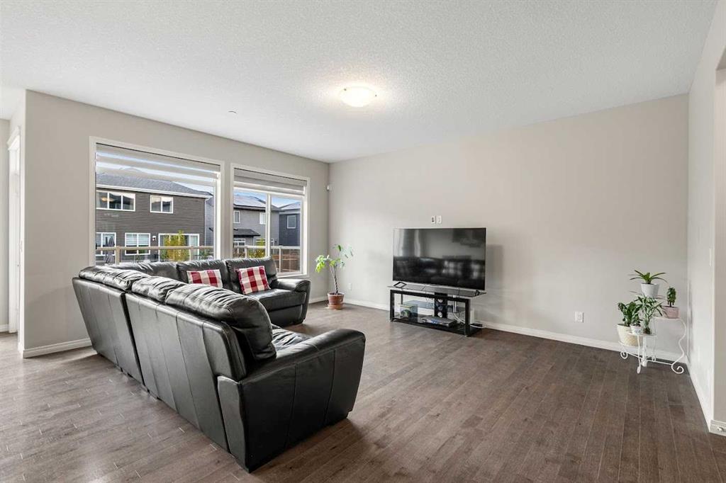 Fifth View of 175 Howse Rise NE, Livingston, Calgary, Alberta, T3P0X3