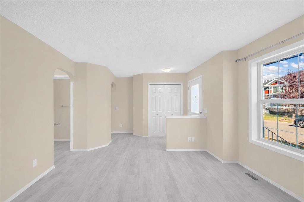 Fifth View of 5 Saddlebrook Common NE, Saddle Ridge, Calgary, Alberta, T3J5M4