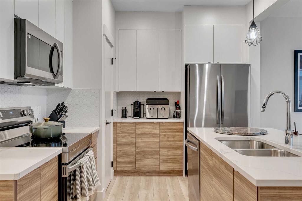 Fourth View of 941 Cobblemore Common SW, Cobblestone Creek, Airdrie, Alberta, T4B 5M1