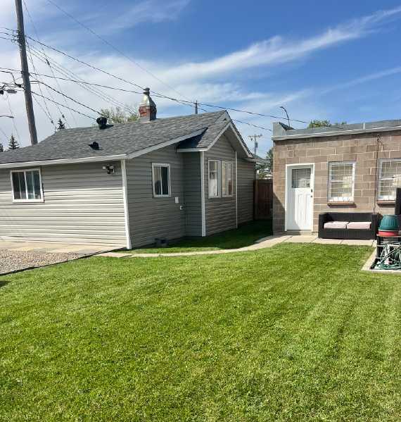 Fourth View of 2412-2414 Edmonton Trail NE, Winston Heights/Mountview, Calgary, Alberta, T2E 3M8